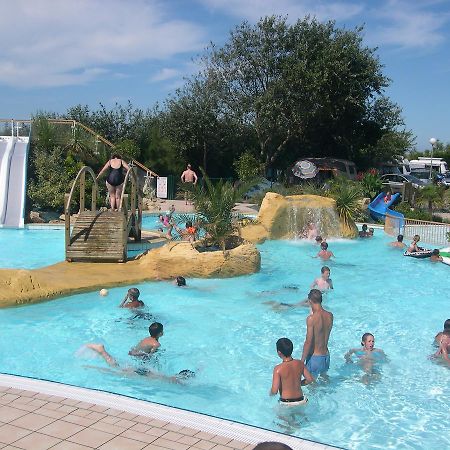 Holiday Home Les Grandes Iles By Interhome ปีเนสตอง ภายนอก รูปภาพ